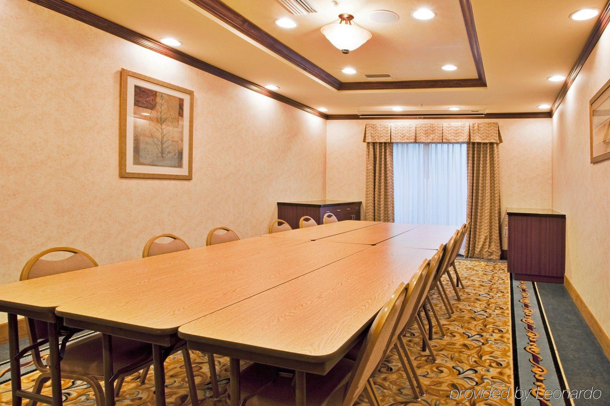 Holiday Inn Express Hotel & Suites Bartow By Ihg Instalações foto